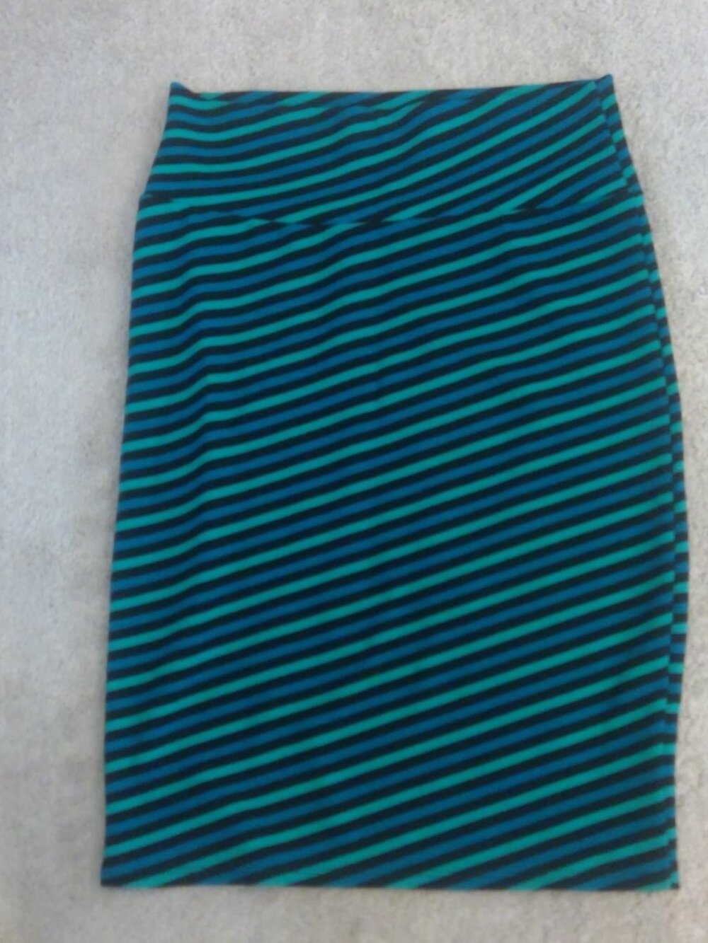 LuLaRoe Cassie Pencil Skirt